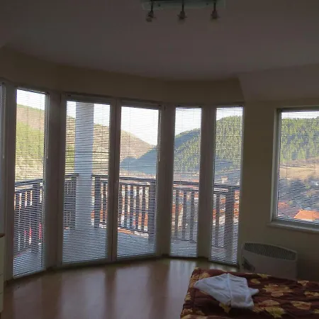 Panoramic 301 In Eagle Rock Complex 4* Beli Iskar