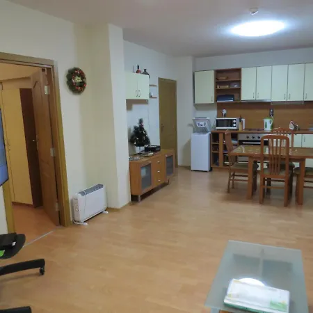 Panoramic 301 In Eagle Rock Complex 4*