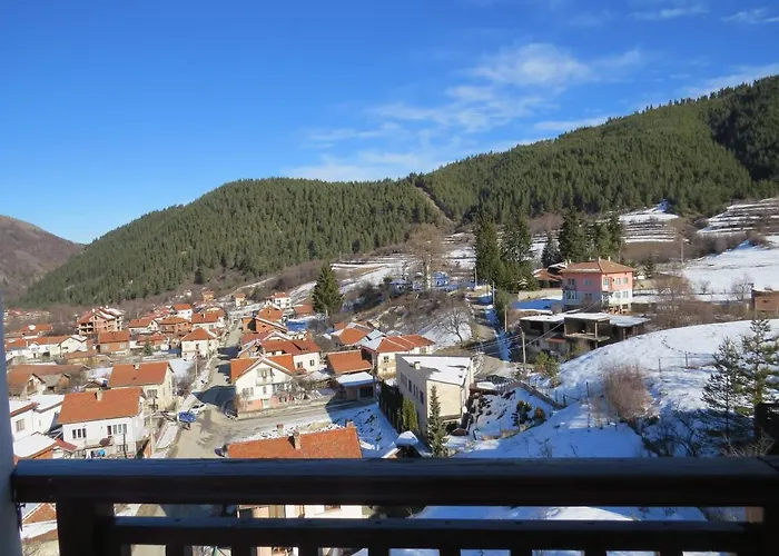 Panoramic 301 In Eagle Rock Complex 4*