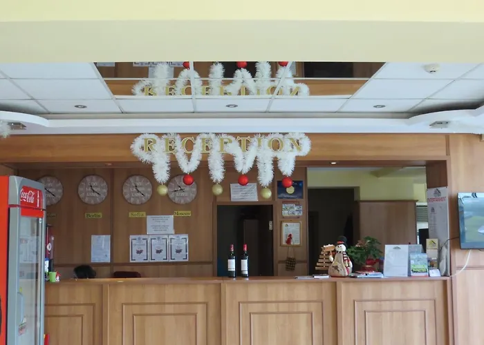 Panoramic 301 In Eagle Rock Complex