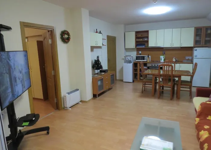 Panoramic 301 In Eagle Rock Complex 4*